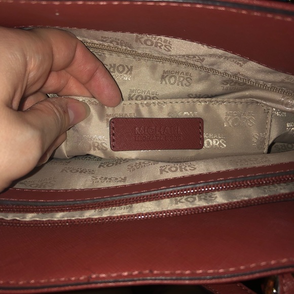 💥SALE💥 Michael Kors Tote - Picture 5 of 5